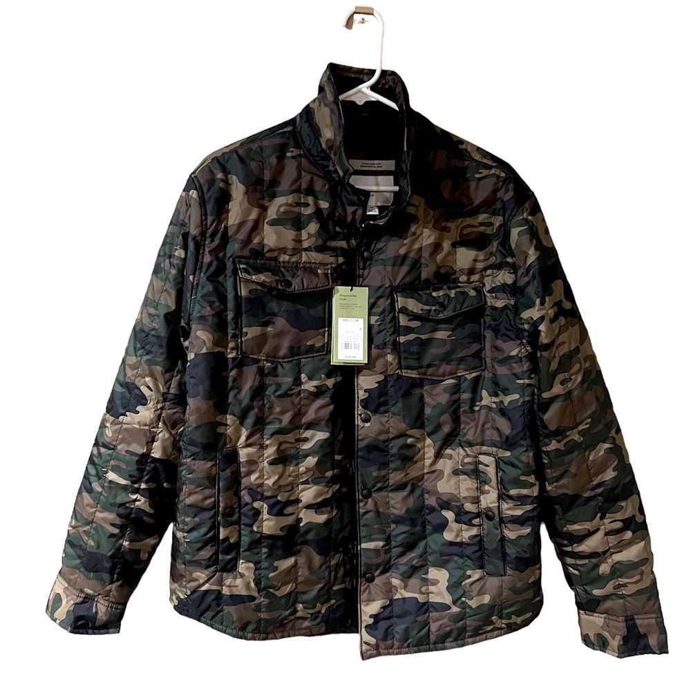 Camo Puffer Jacket, size medium, Goodfellow and Co